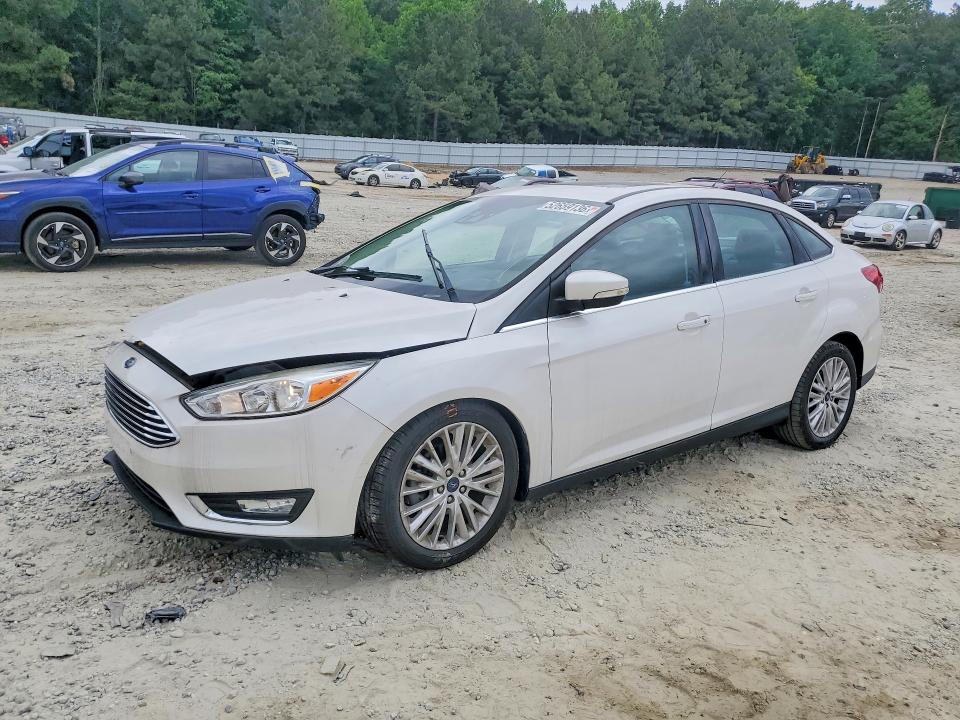 2017 FORD FOCUS — VIN 1FADP3J2XHL241322