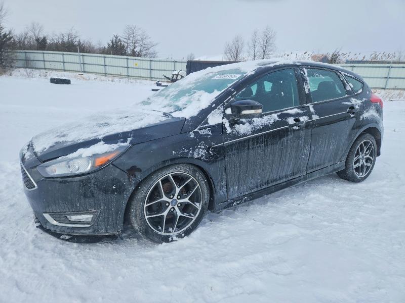 2016 FORD FOCUS SE — VIN 1FADP3K22GL305530