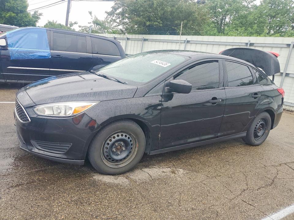 2016 FORD FOCUS — VIN 1FADP3E26GL229466