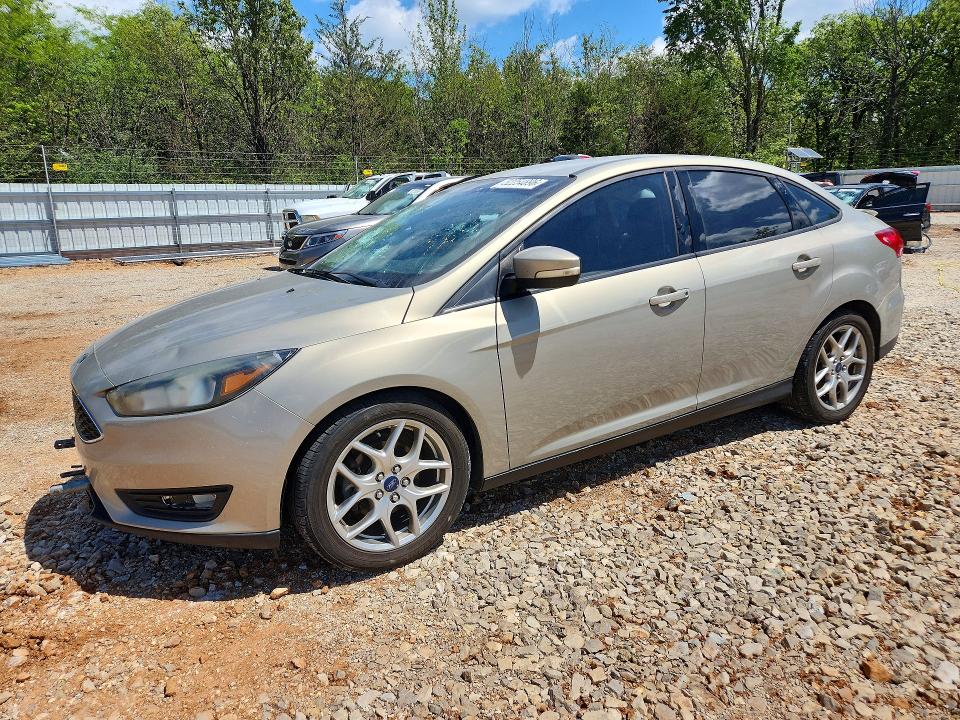 2015 FORD FOCUS — VIN 1FADP3F29FL348593