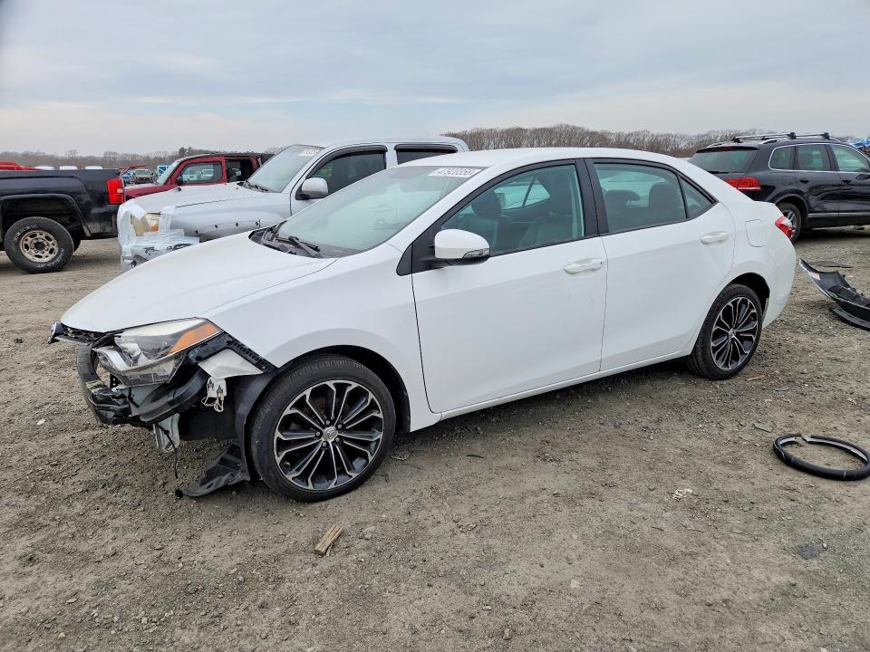 2015 TOYOTA COROLLA — VIN 2T1BURHE4FC475358