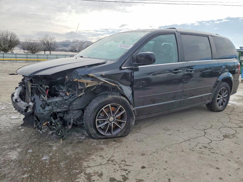 2017 DODGE GRAND CARAVAN — VIN 2C4RDGCG4HR851667