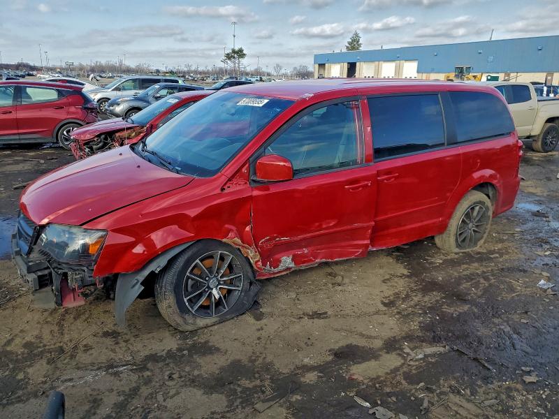 2015 DODGE GRAND CARAVAN — VIN 2C4RDGBG4FR704201