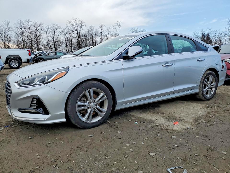 2018 HYUNDAI SONATA — VIN 5NPE34AF6JH596579