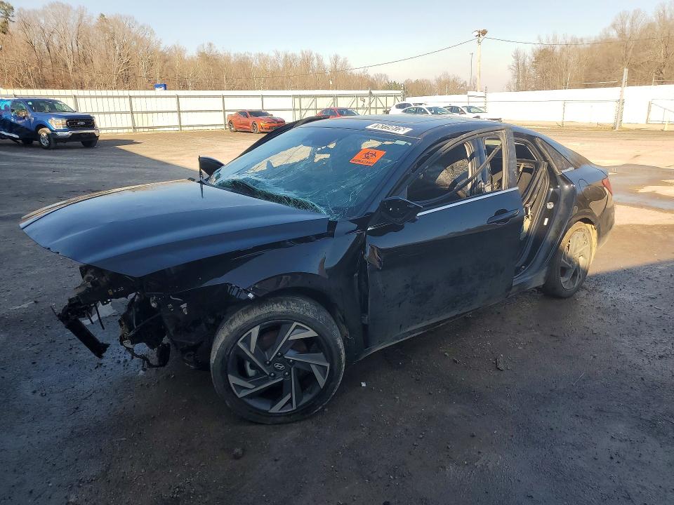 2025 HYUNDAI ELANTRA — VIN KMHLS4DG6SU038068