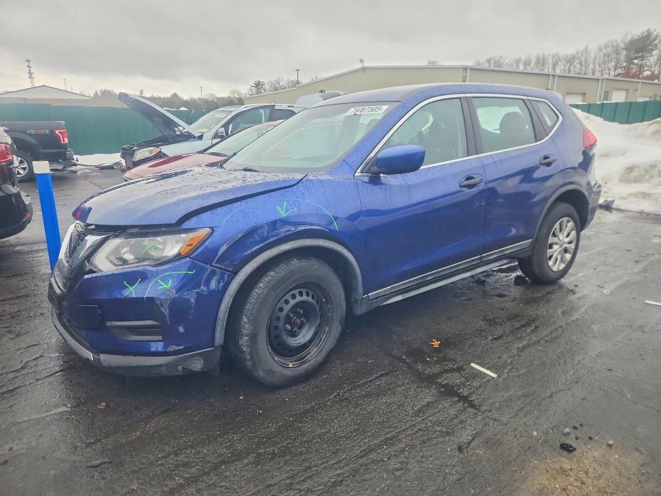 2018 NISSAN ROGUE — VIN KNMAT2MT2JP592585