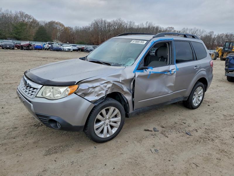 2011 SUBARU FORESTER L — VIN JF2SHBEC2BH768584