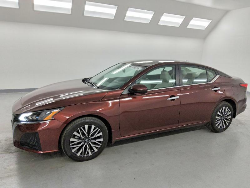 2023 NISSAN ALTIMA SV — VIN 1N4BL4DW7PN315144