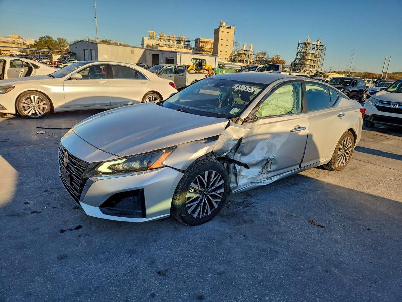 2023 NISSAN ALTIMA SV — VIN 1N4BL4DV8PN385727