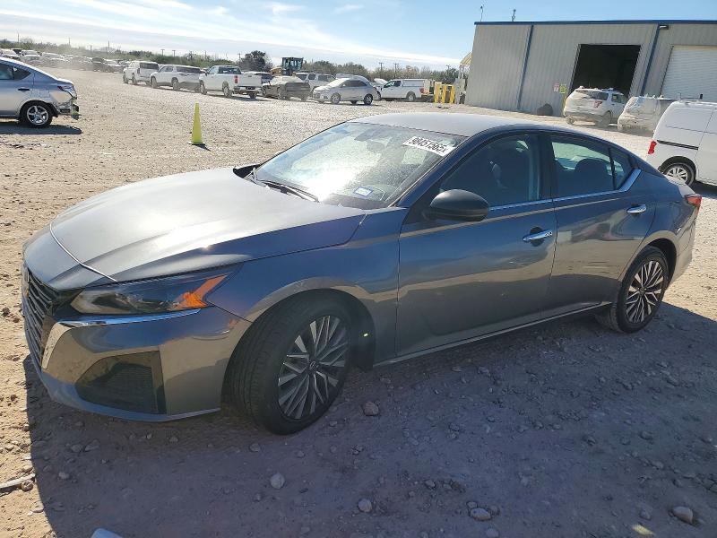 2024 NISSAN ALTIMA SV — VIN 1N4BL4DV5RN312902