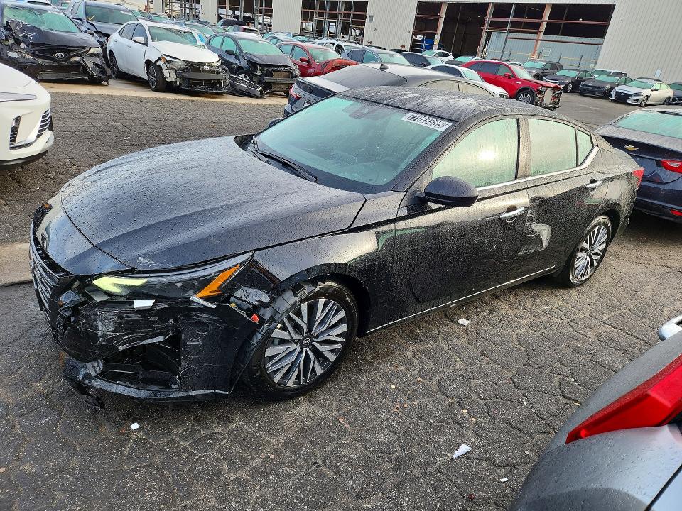 2025 NISSAN ALTIMA SV — VIN 1N4BL4DV0SN352195