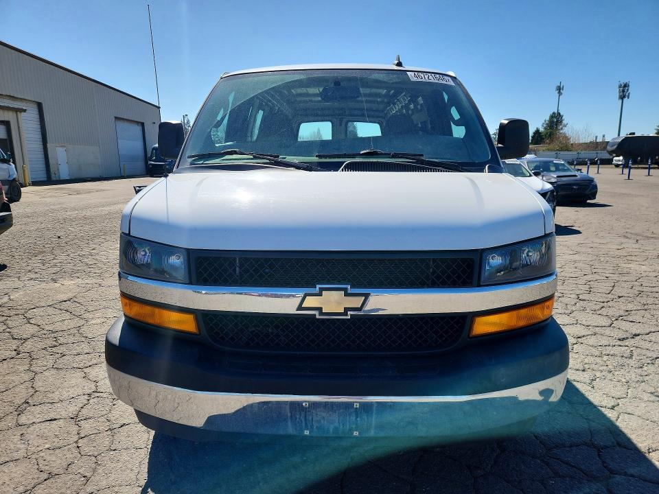 1GCWGAF70N1252168