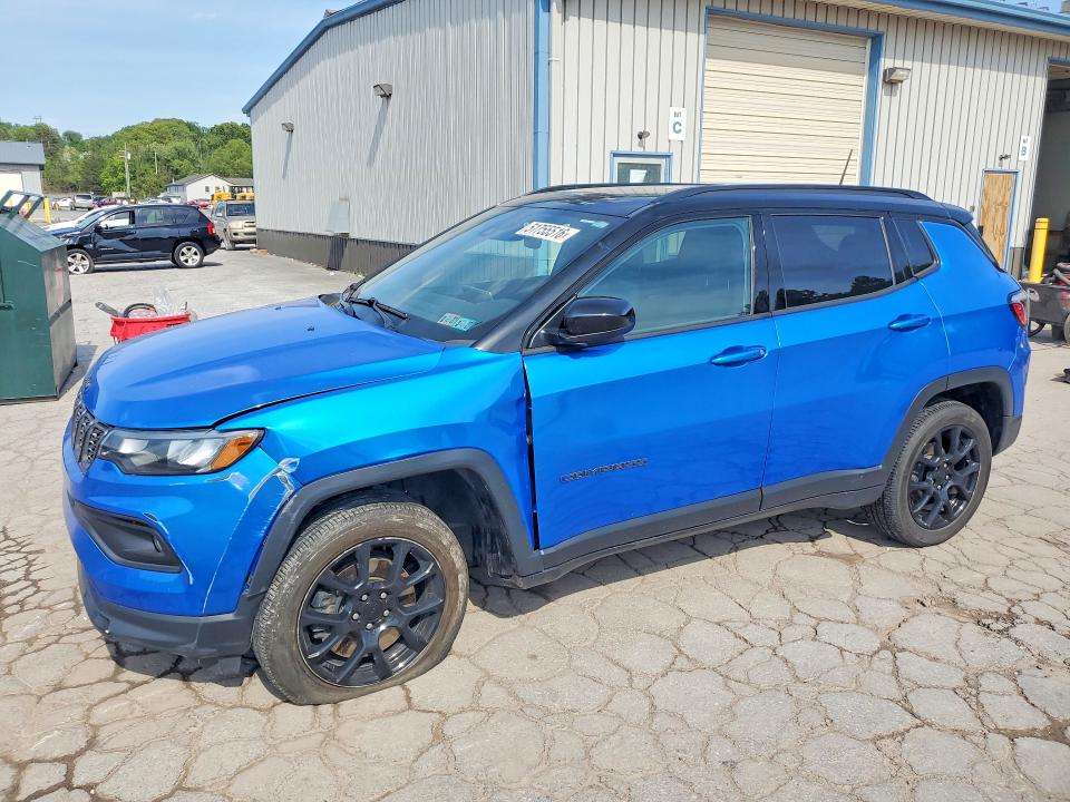 2024 JEEP COMPASS — VIN 3C4NJDBN9RT101461