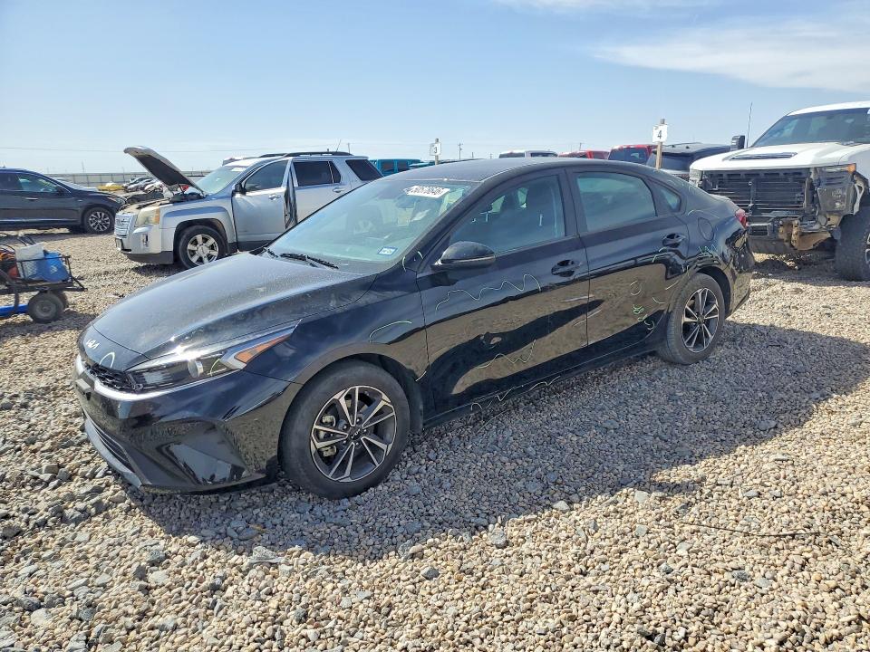 2024 KIA FORTE — VIN 3KPF24AD5RE796780