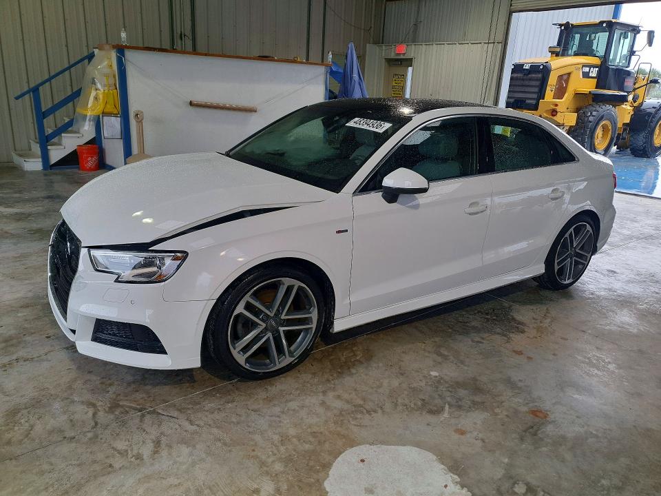 2018 AUDI A3 — VIN WAUGUGFF9J1071553