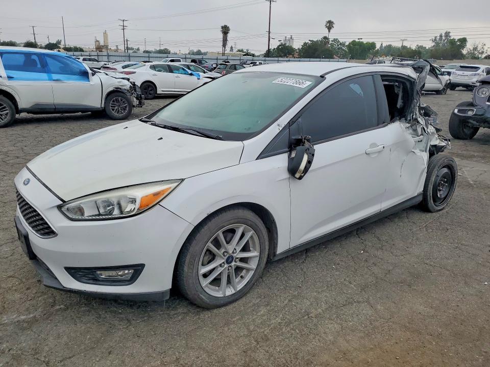 2017 FORD FOCUS — VIN 1FADP3K24HL232548