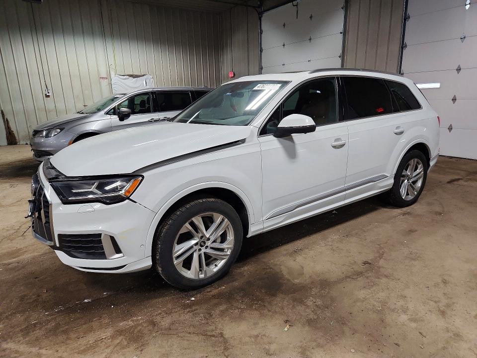 2021 AUDI Q7 — VIN WA1LJAF75MD040989