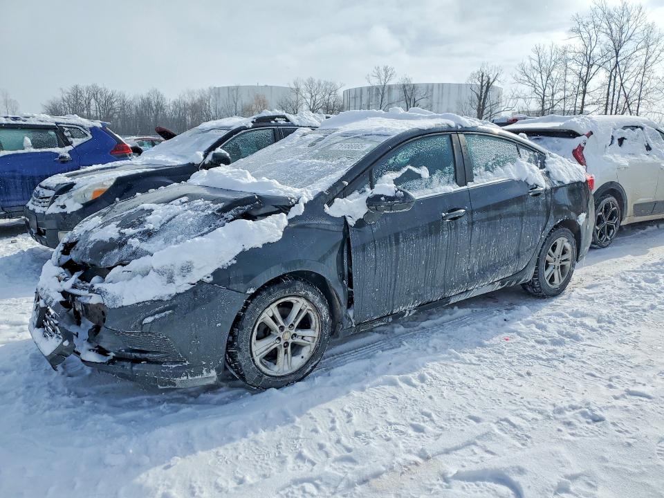 2017 CHEVROLET CRUZE LT — VIN 1G1BE5SM5H7147823