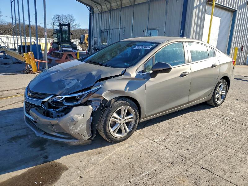 2017 CHEVROLET CRUZE LT — VIN 1G1BE5SM7H7258728
