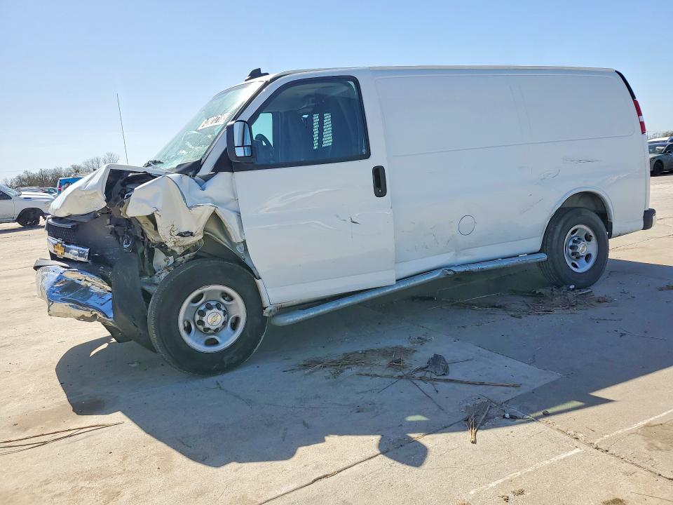 2025 CHEVROLET EXPRESS G2500 — VIN 1GCWGAFP1S1175953