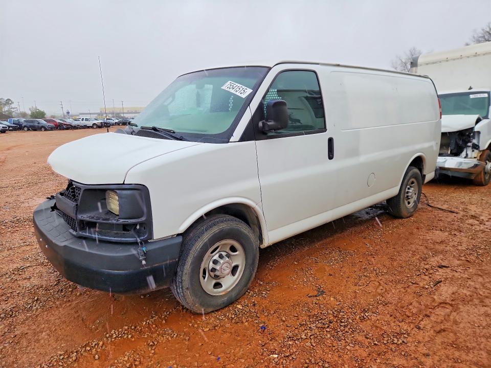 2016 CHEVROLET EXPRESS G2500 — VIN 1GCWGAFF3G1122573
