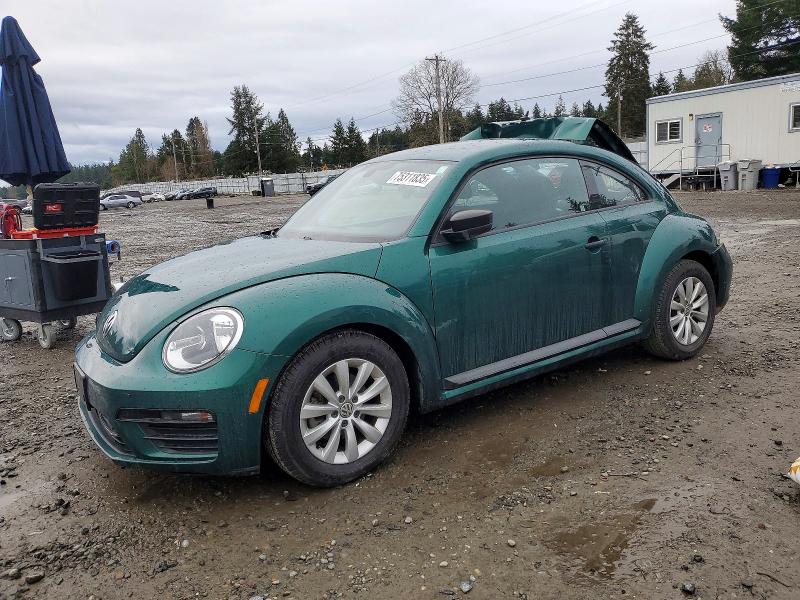2017 VOLKSWAGEN BEETLE 1.8 — VIN 3VWF17AT2HM622369