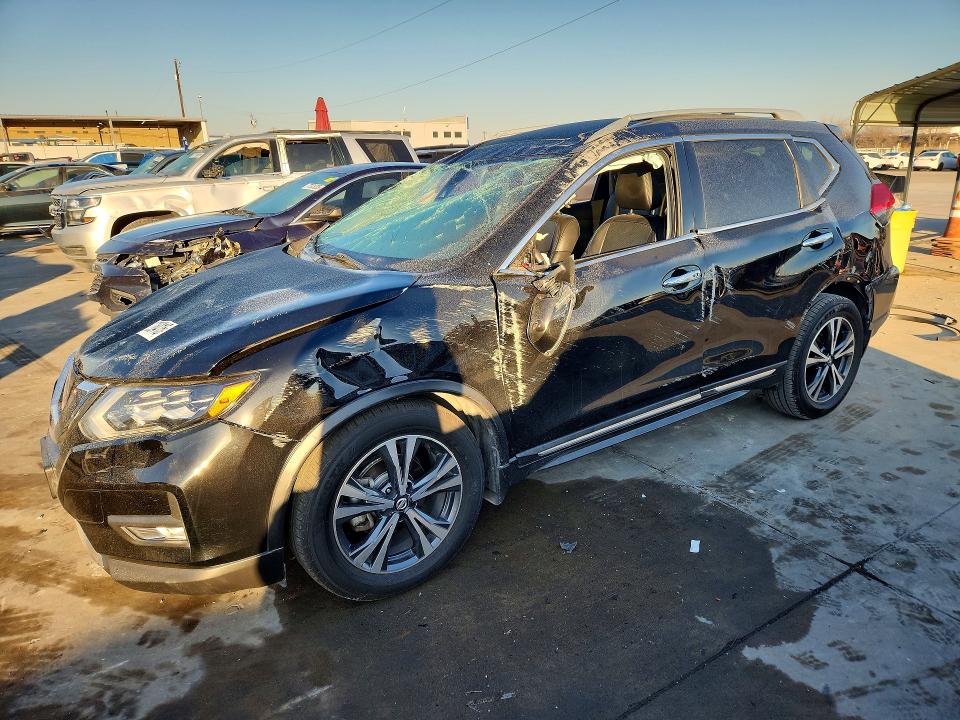 2017 NISSAN ROGUE SL — VIN 5N1AT2MT7HC885248
