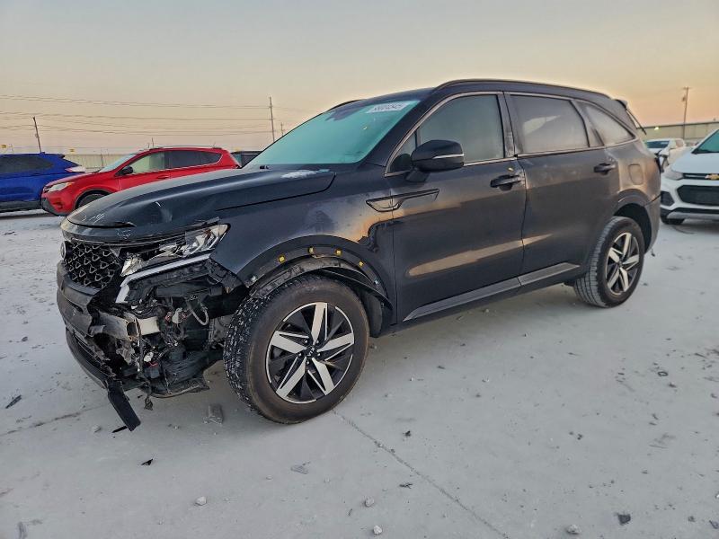 2021 KIA SORENTO EX — VIN 5XYRHDLF5MG063067