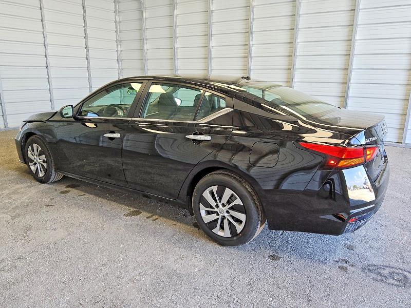 1N4BL4BV4SN432120