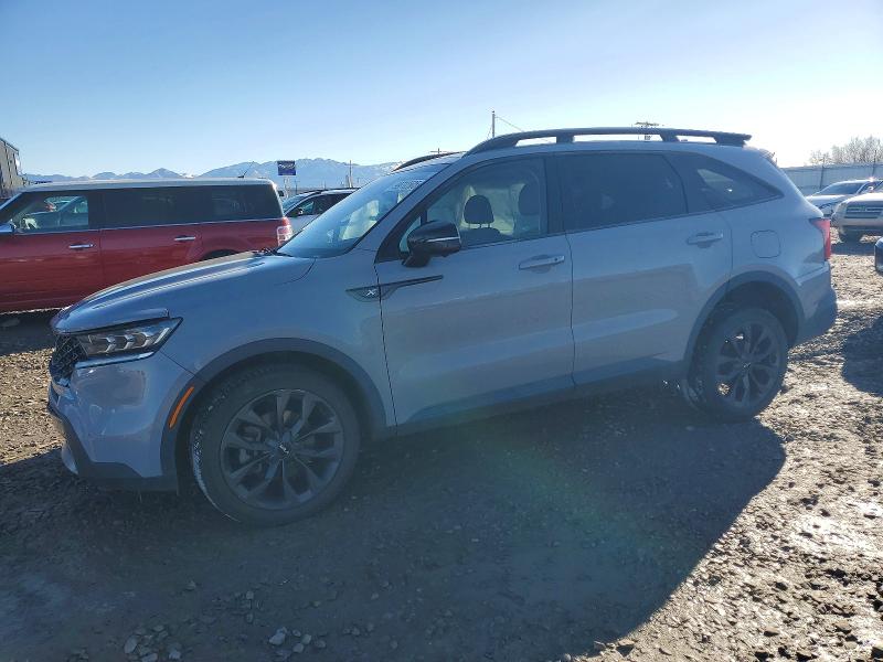 2022 KIA SORENTO SX — VIN 5XYRKDLF2NG075017