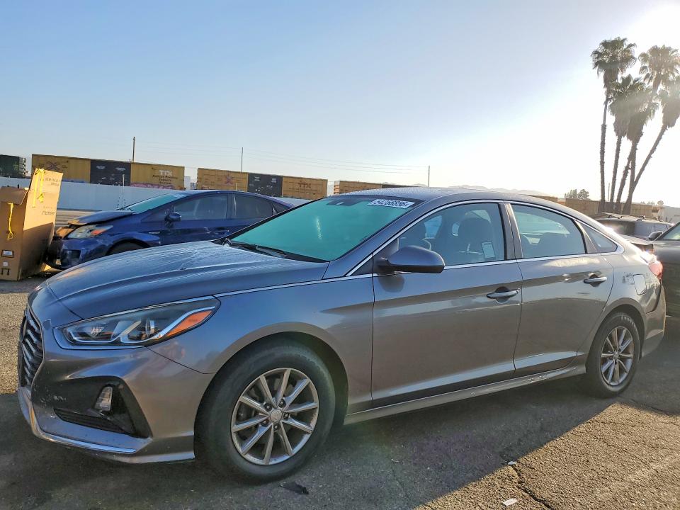 2018 HYUNDAI SONATA — VIN 5NPE24AF8JH696833