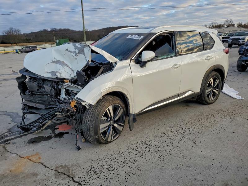 2021 NISSAN ROGUE SL — VIN 5N1AT3CA2MC697267