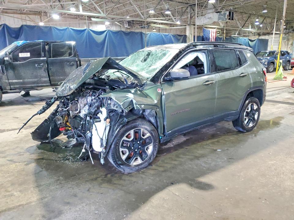 2018 JEEP COMPASS — VIN 3C4NJDDB2JT207659