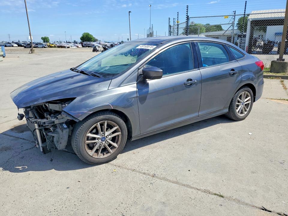 2018 FORD FOCUS — VIN 1FADP3F23JL215515