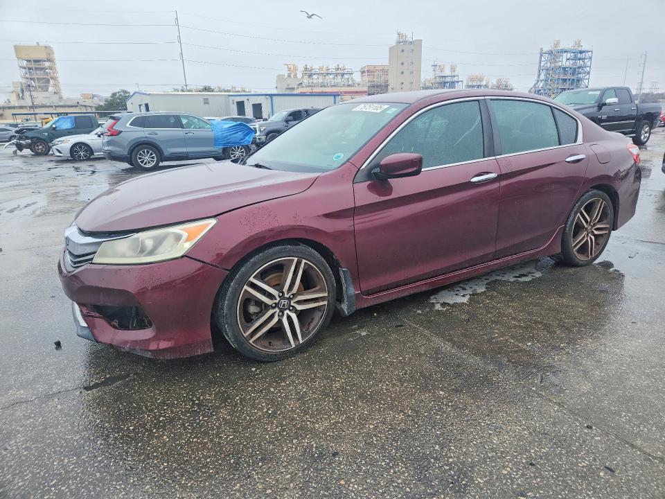 2017 HONDA ACCORD — VIN 1HGCR2F1XHA019855