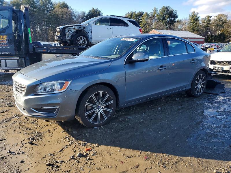 2018 VOLVO S60 — VIN LYV402TK4JB173079