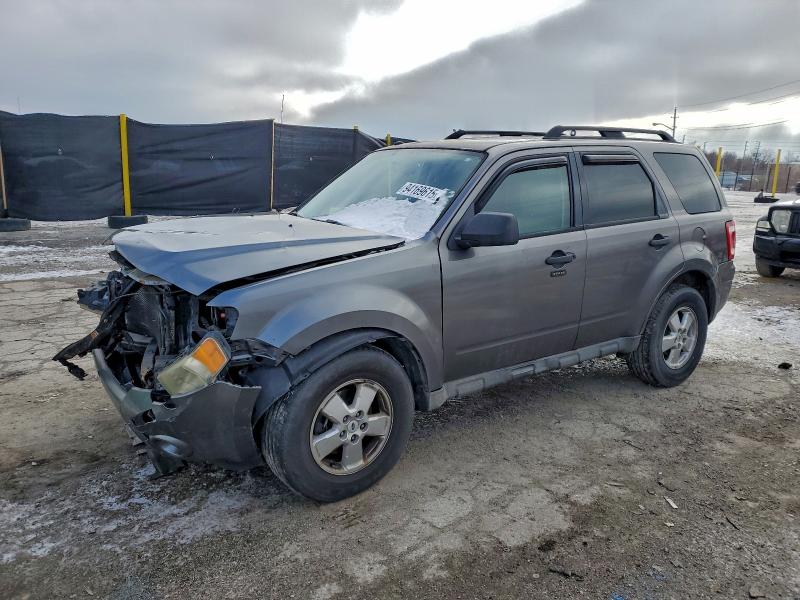 2009 FORD ESCAPE XLT — VIN 1FMCU93G49KB96391