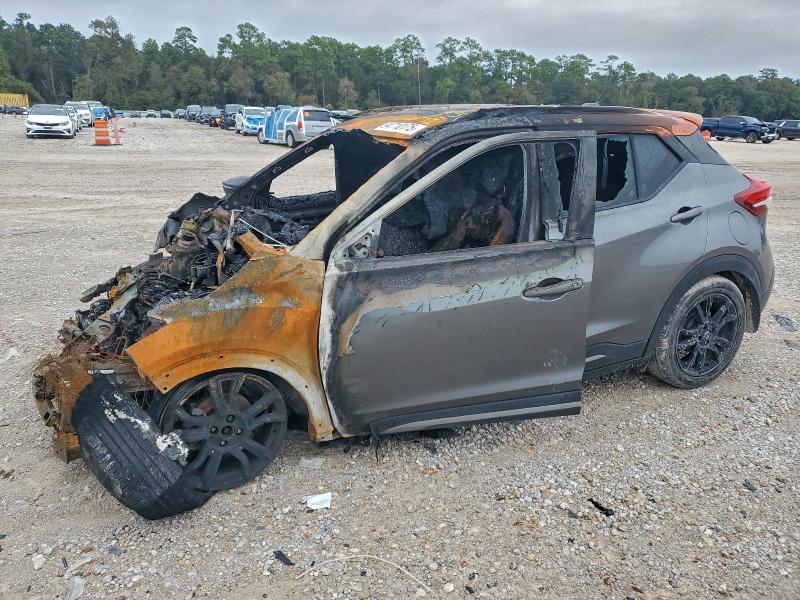 2020 NISSAN KICKS SR — VIN 3N1CP5DV6LL579419