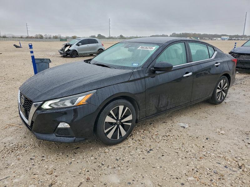 2021 NISSAN ALTIMA SV — VIN 1N4BL4DV9MN368785