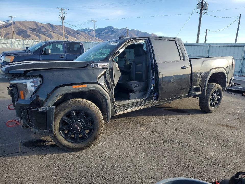 2025 GMC SIERRA — VIN 1GT4UPEYXSF326112