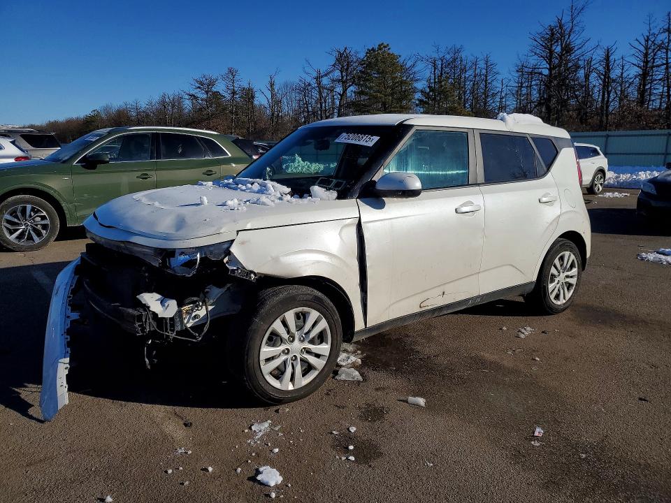 2023 KIA SOUL LX — VIN KNDJ23AU3P7847503