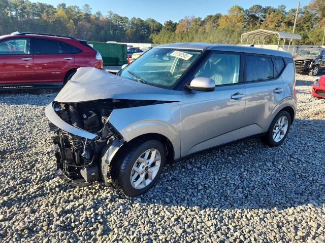 2024 KIA SOUL LX — VIN KNDJ23AU5R7899380
