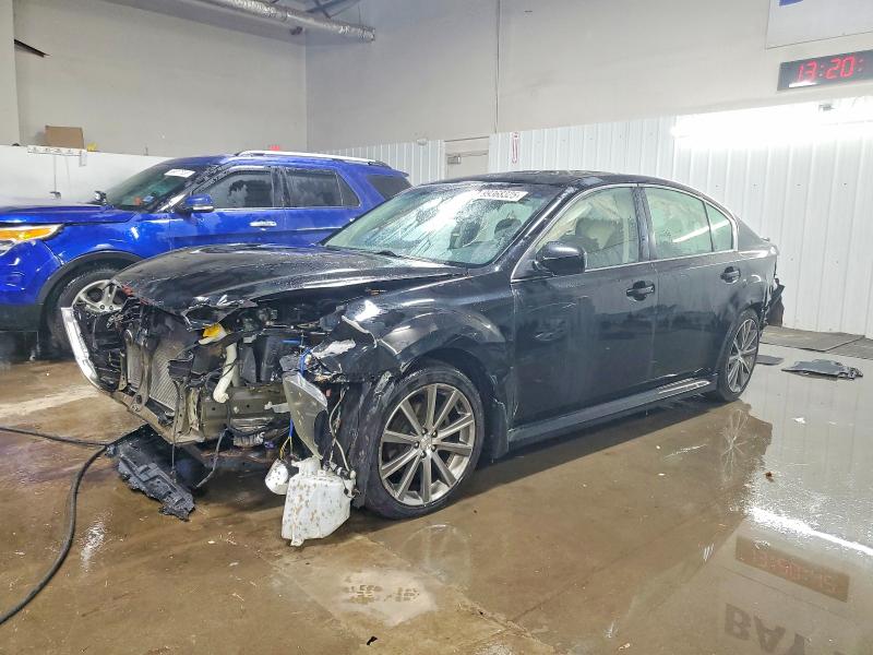 2014 SUBARU LEGACY 2.5 — VIN 4S3BMCH60E3016468