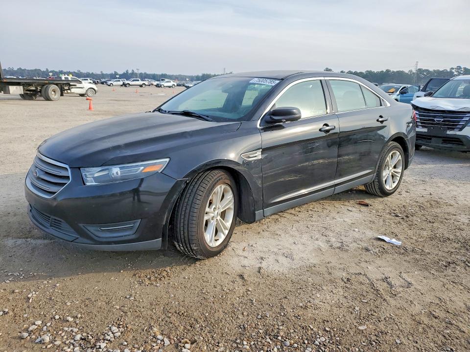 2016 FORD TAURUS — VIN 1FAHP2H84GG132593