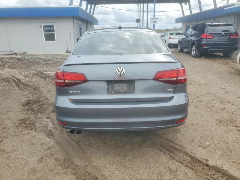 3VWB17AJ0GM272641
