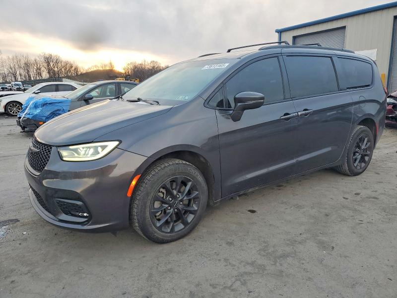 2021 CHRYSLER PACIFICA T — VIN 2C4RC3FG7MR567225