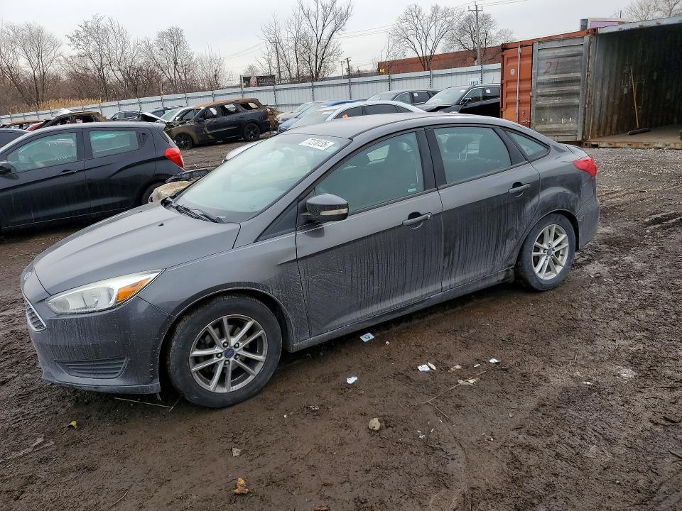 2015 FORD FOCUS — VIN 1FADP3F23FL304976
