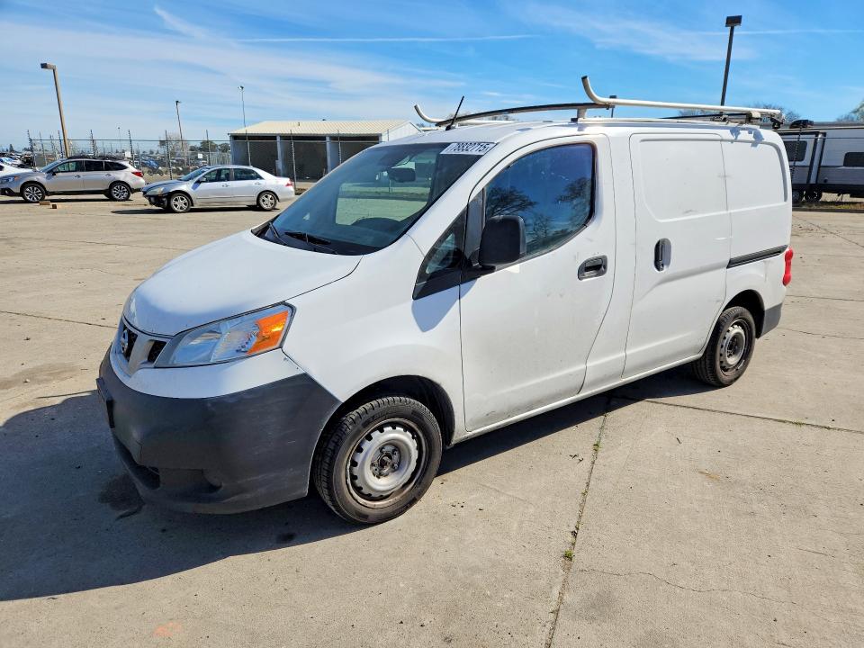 2015 NISSAN NV200 — VIN 3N6CM0KN1FK724580