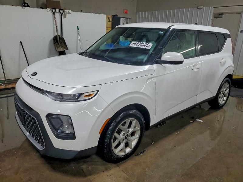 2020 KIA SOUL LX — VIN KNDJ23AU9L7014167