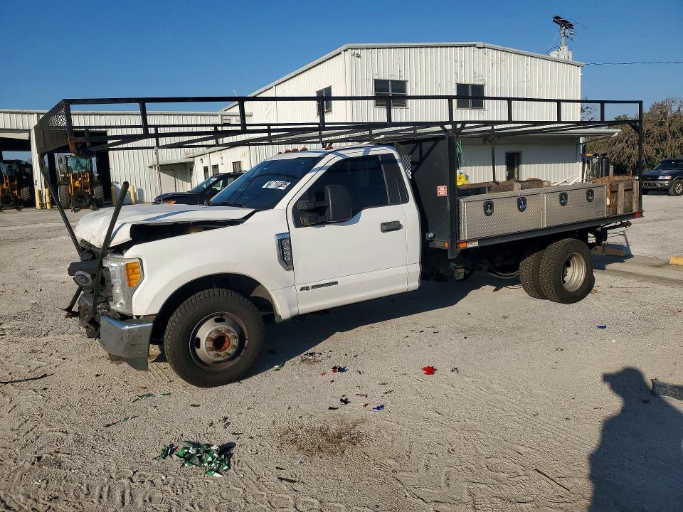 2017 FORD F350 — VIN 1FDRF3GT6HED76235